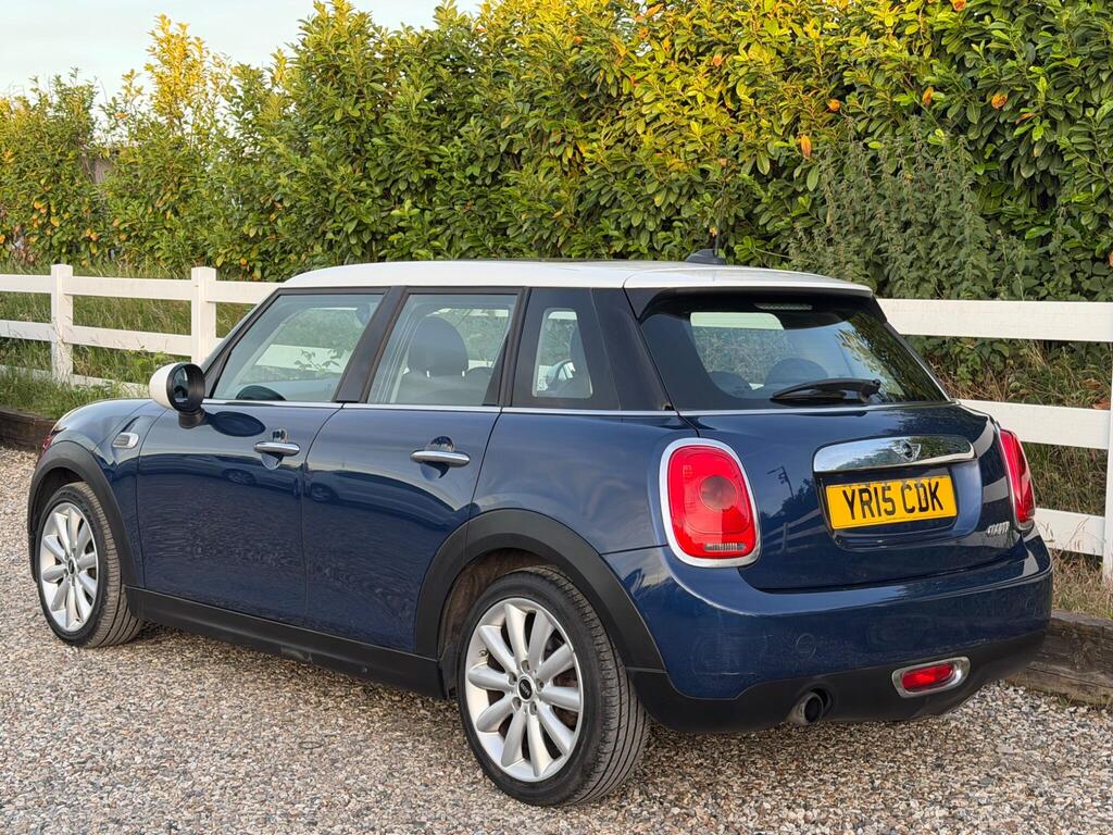 2015 MINI Hatch thumbnail 10
