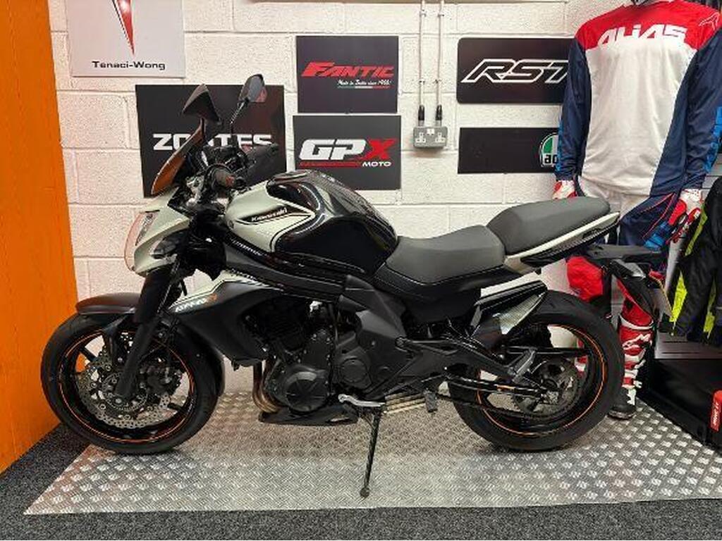 Kawasaki ER-6N