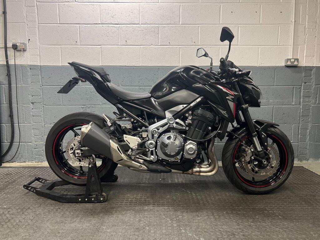 Kawasaki Z900