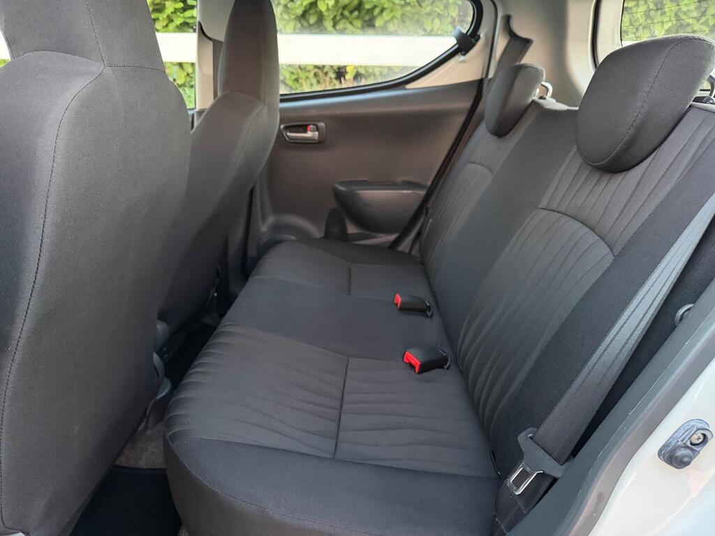 2012 Nissan Pixo thumbnail 19