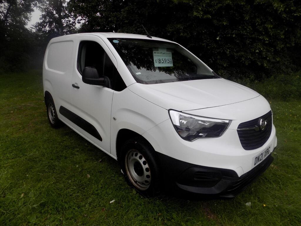 Vauxhall Combo Panel Van 1.5 Turbo D 2300 Dynamic L1 H1 Euro 6 4dr