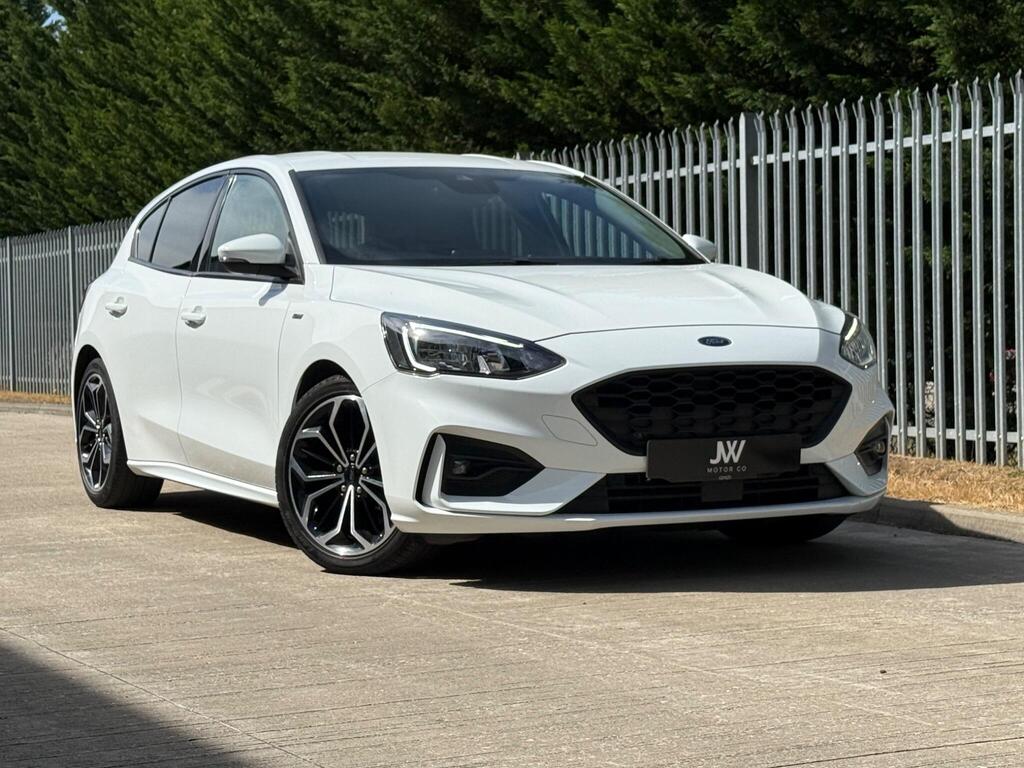 Ford Focus Hatchback 1.0T EcoBoost ST-Line X Euro 6 (s/s) 5dr
