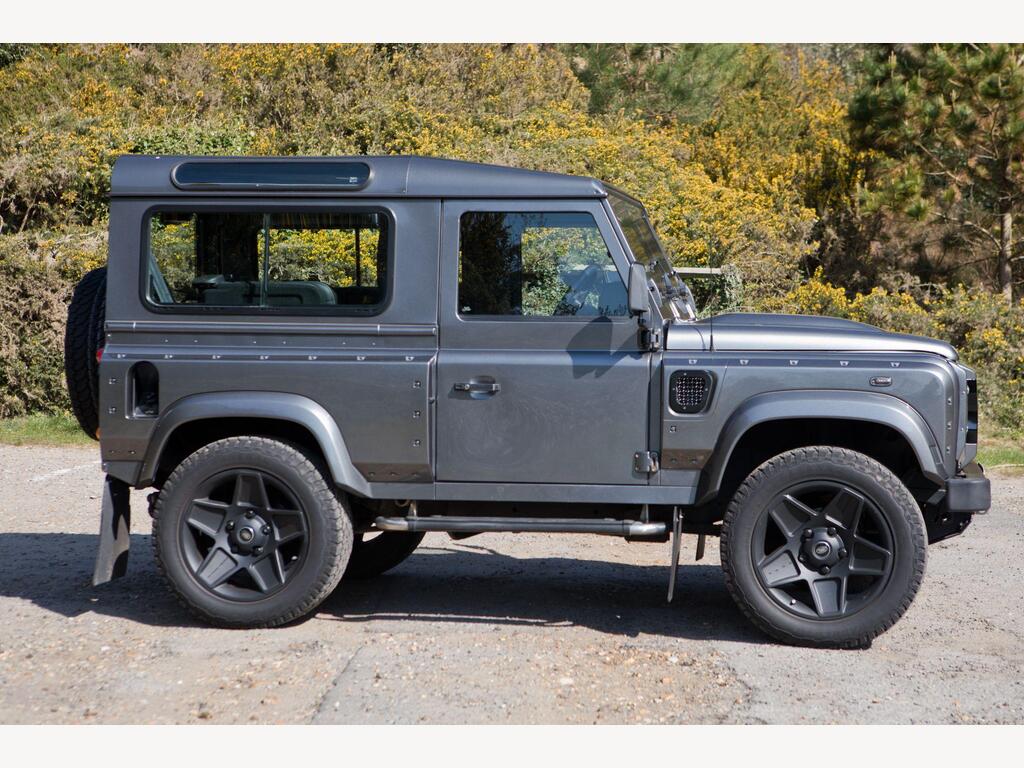 Land Rover Defender 90 SUV 2.2 TDCi County Station Wagon 4WD SWB Euro 5 3dr