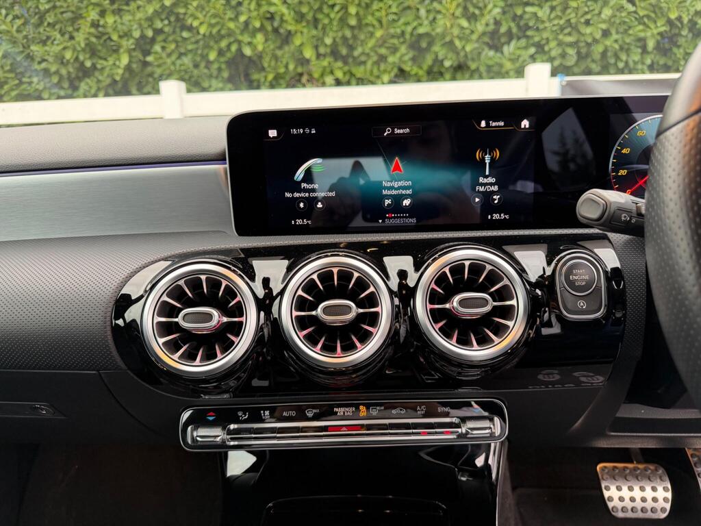 2018 Mercedes-Benz A Class thumbnail 34