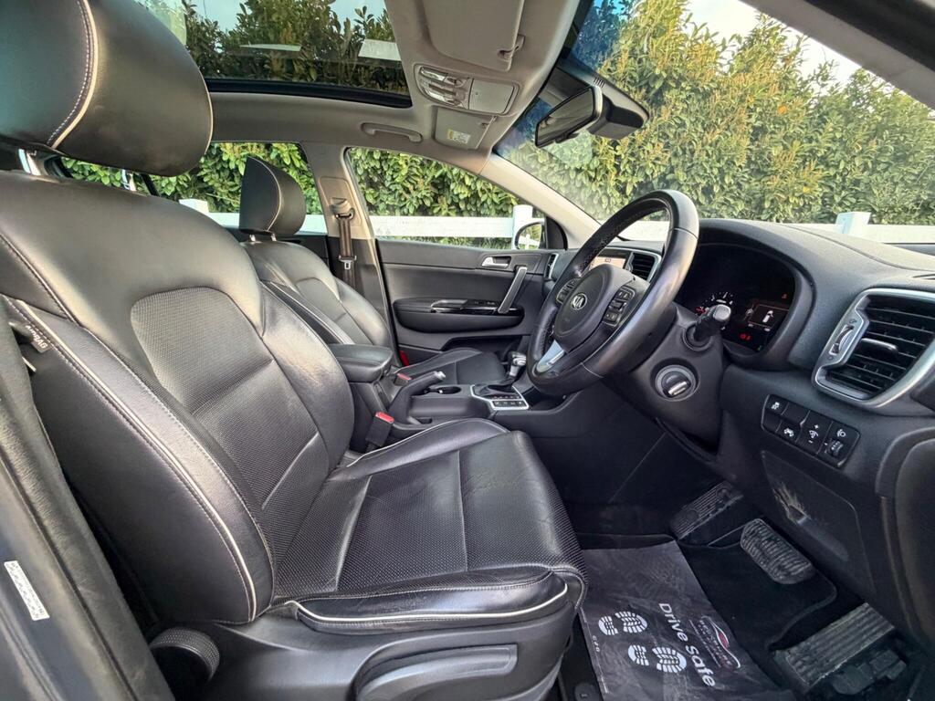 2017 Kia Sportage thumbnail 19