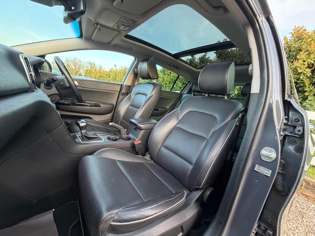 2017 Kia Sportage thumbnail 38