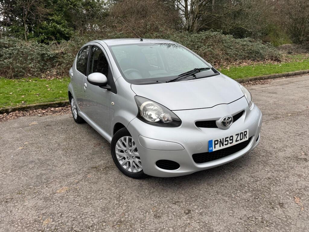 Toyota AYGO Hatchback 1.0 VVT-i Platinum Euro 4 5dr