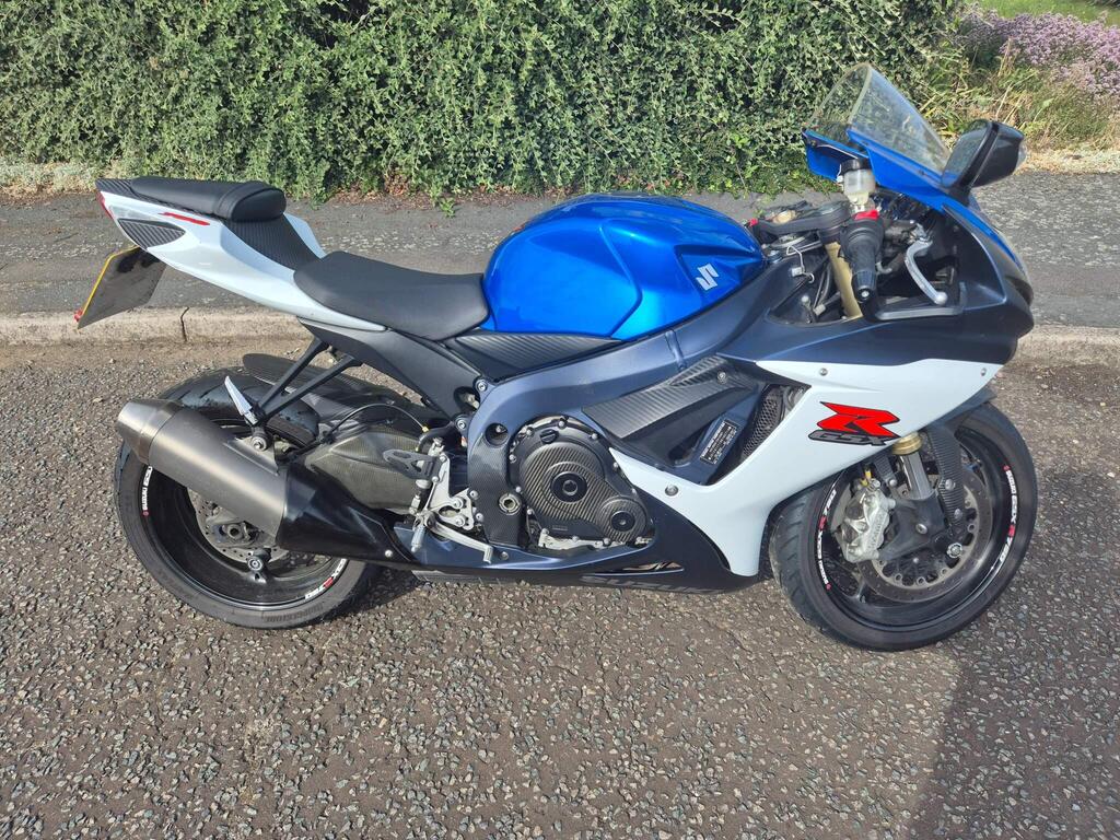 Suzuki GSX-R750