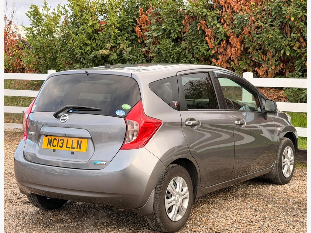 2013 Nissan Note thumbnail 17