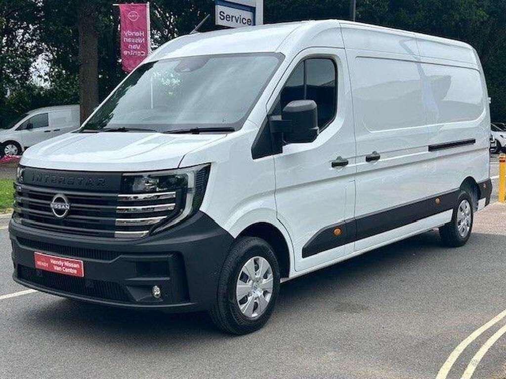 Nissan Interstar