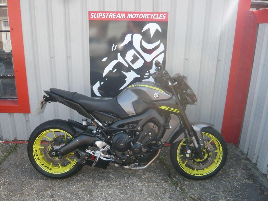 Yamaha MT-09 Naked 900 ABS Euro 4
