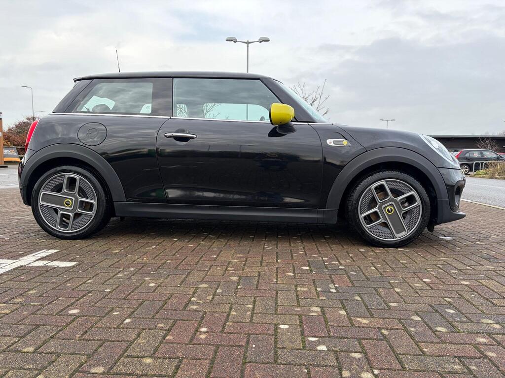 MINI Electric Hatch