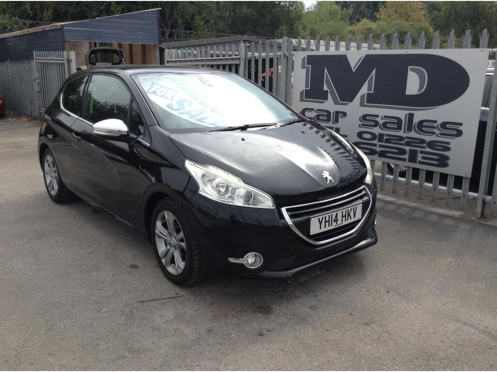 Peugeot 208 Hatchback 1.2 VTi Allure Euro 5 3dr