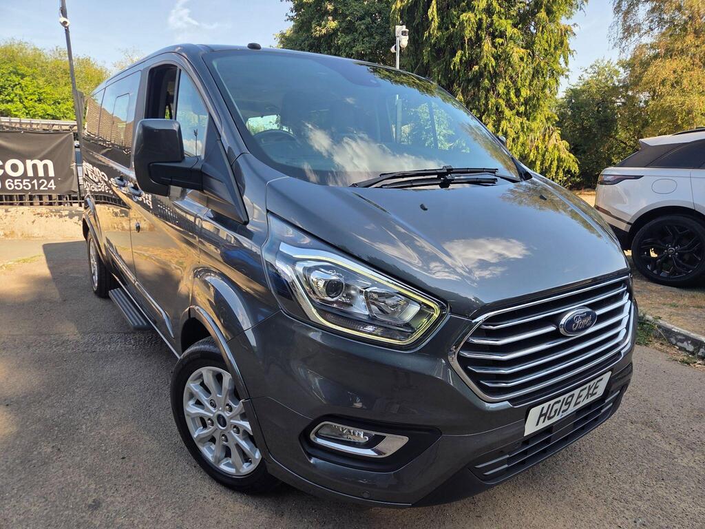 Ford Tourneo Custom