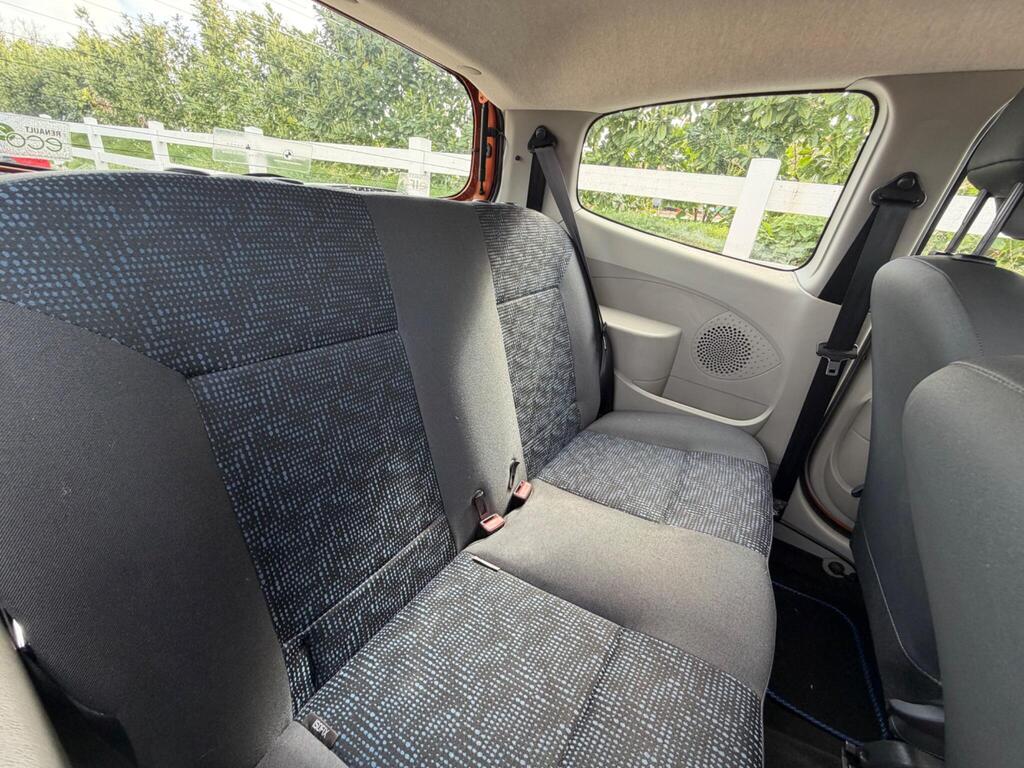 2010 Renault Twingo thumbnail 19