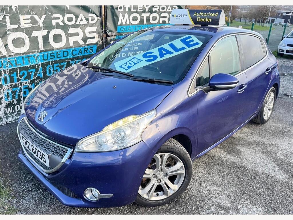 Peugeot 208 Hatchback 1.4 HDi Allure Euro 5 5dr