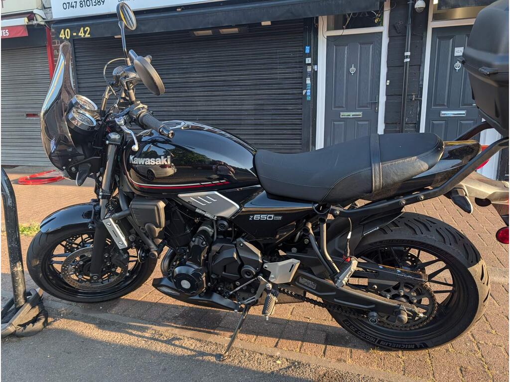 Kawasaki Z650 RS