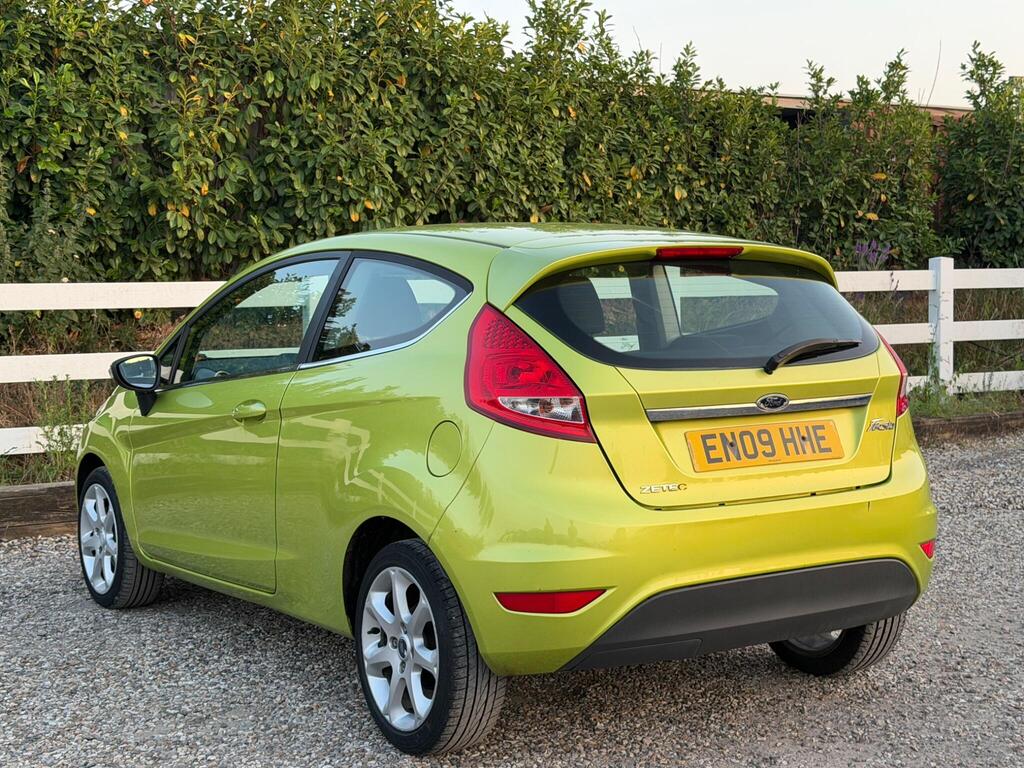 2009 Ford Fiesta thumbnail 6