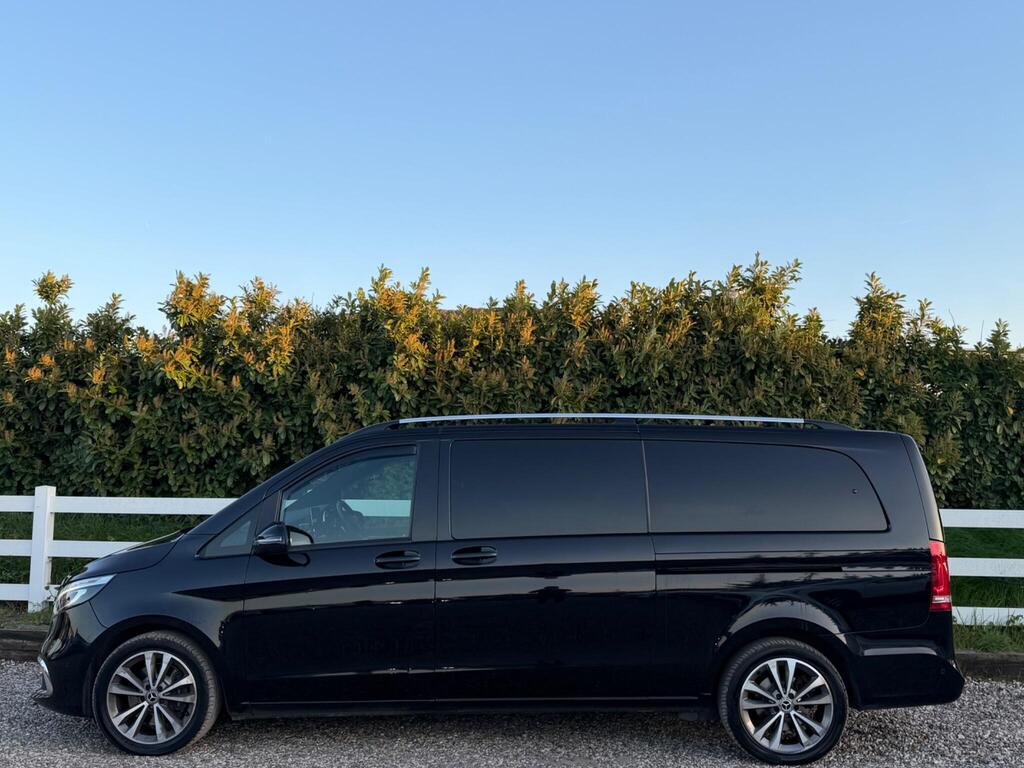 2019 Mercedes-Benz V Class thumbnail 9