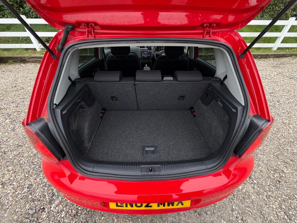 2012 Volkswagen Polo thumbnail 25