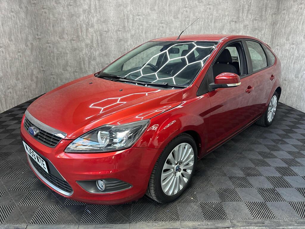 Ford Focus Hatchback 1.6 Titanium 5dr