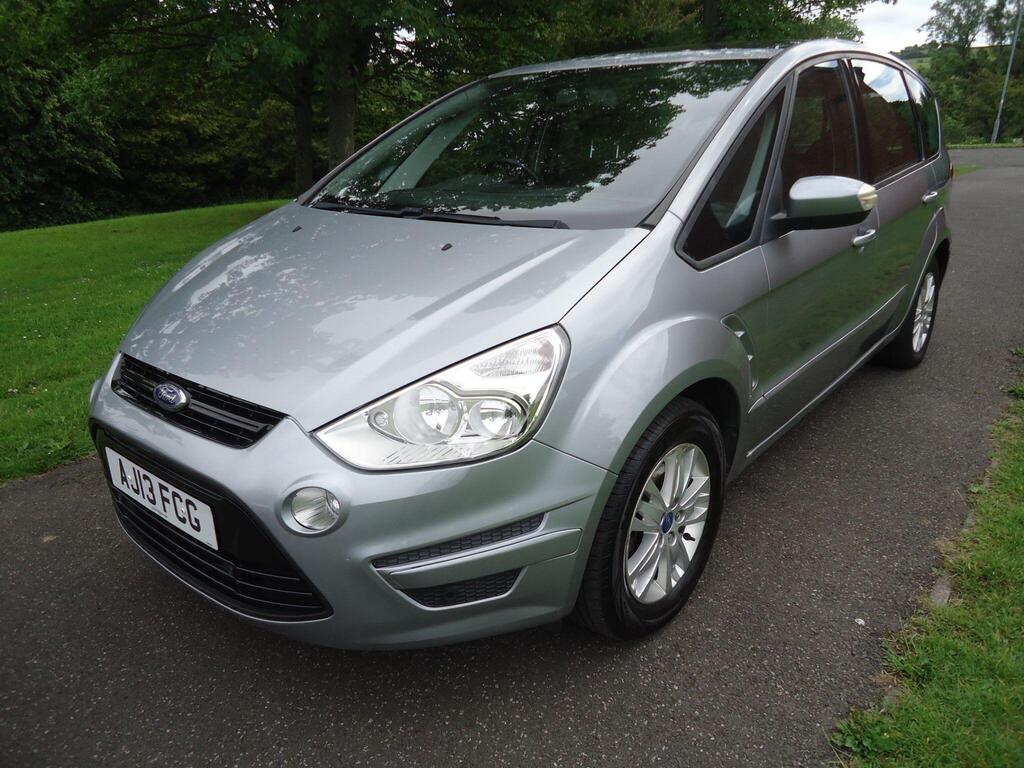 Ford S-Max MPV 1.6 TDCi Zetec Euro 5 (s/s) 5dr
