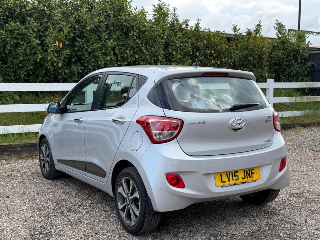 2015 Hyundai i10 thumbnail 3