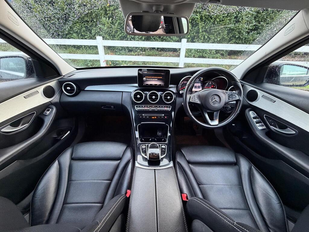 Mercedes-Benz C Class 2.1 C220d Sport G-Tronic+ Euro 6 (s/s) 5dr thumbnail 23