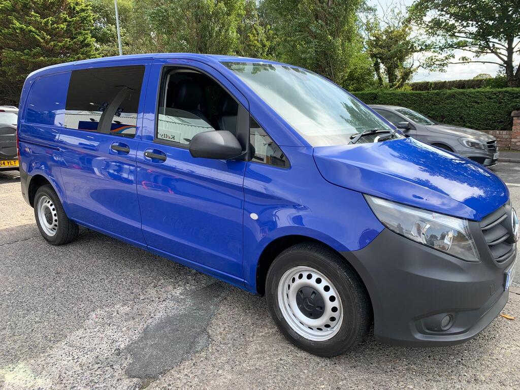 Mercedes-Benz Vito Combi Van 2.0 114 CDI Progressive Crew Van G-Tronic RWD L1 Euro 6 (s/s) 5dr