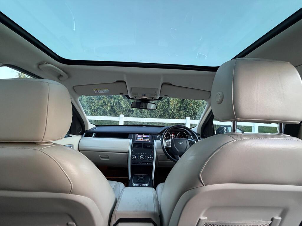 2017 Land Rover Discovery Sport thumbnail 43