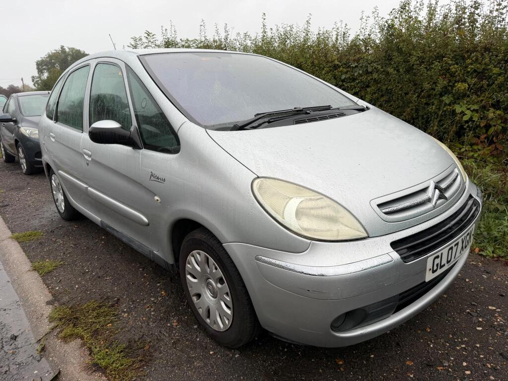 Citroen Xsara Picasso MPV 1.6i 16V Desire 5dr