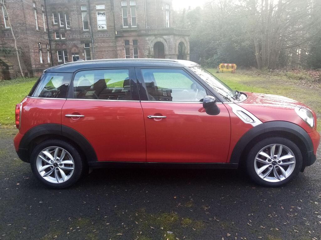 MINI Countryman SUV 2.0 Cooper D Auto Euro 5 5dr