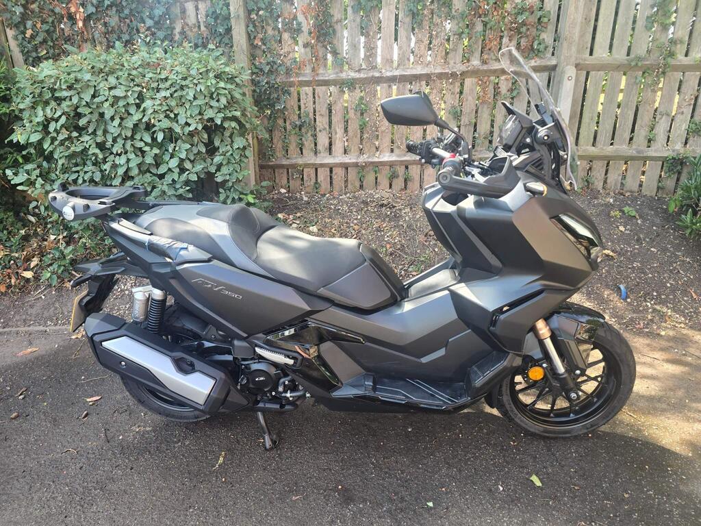 Honda ADV 350