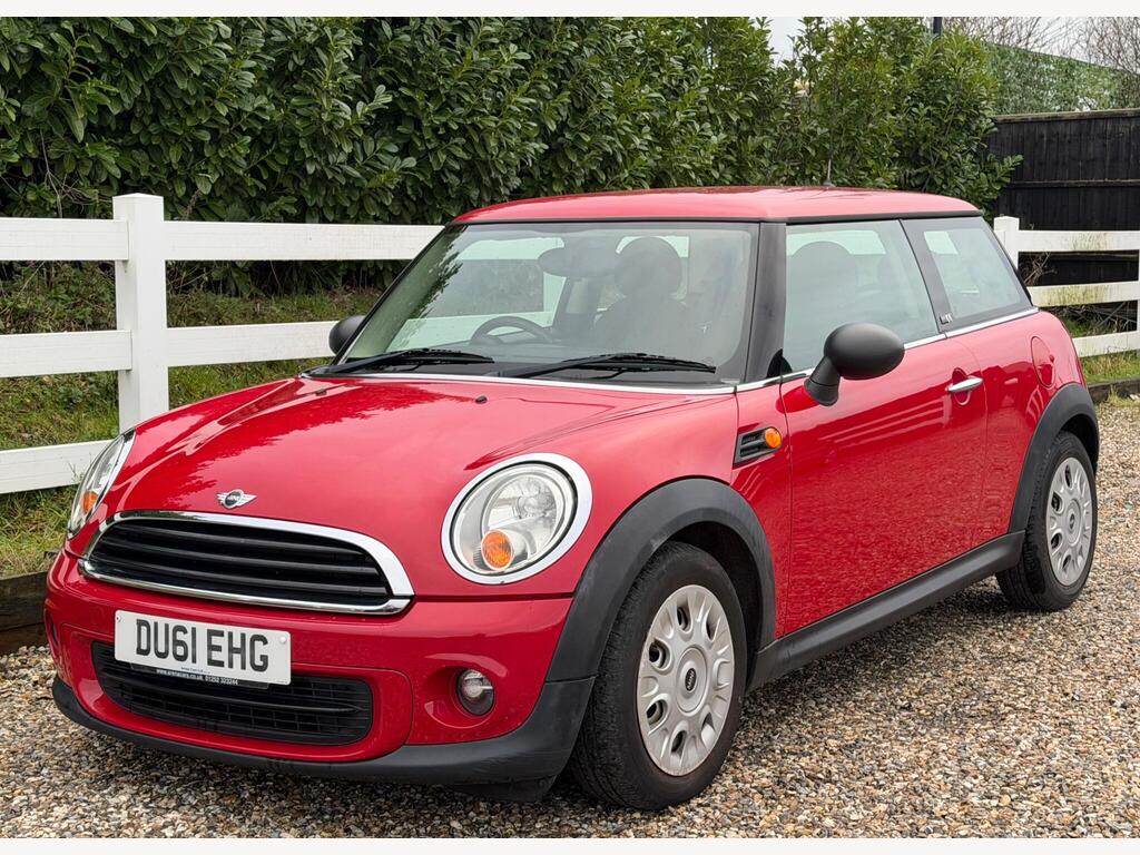 2011 MINI Hatch thumbnail 4