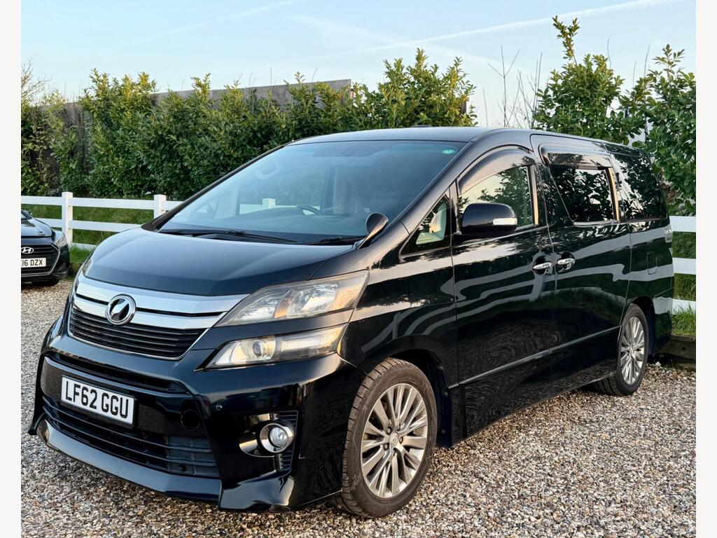 2013 Toyota Vellfire thumbnail 9