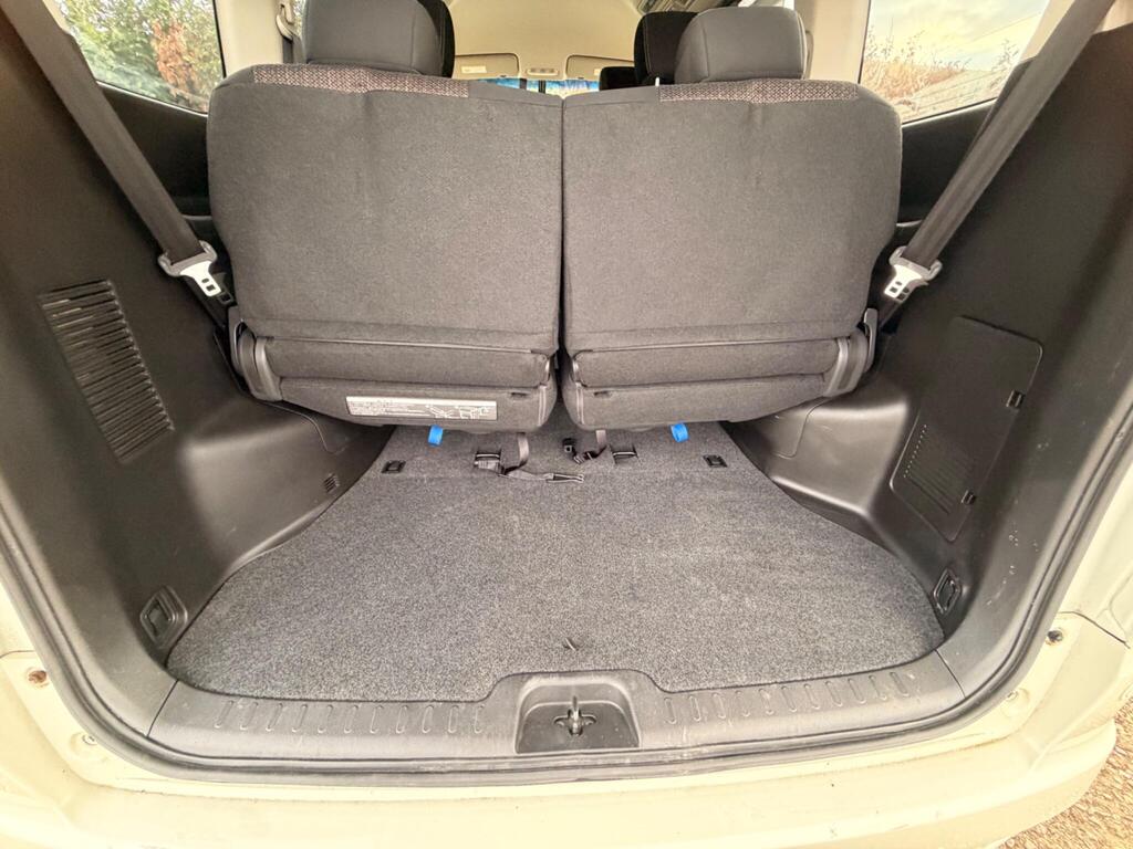 2014 Nissan Serena thumbnail 48