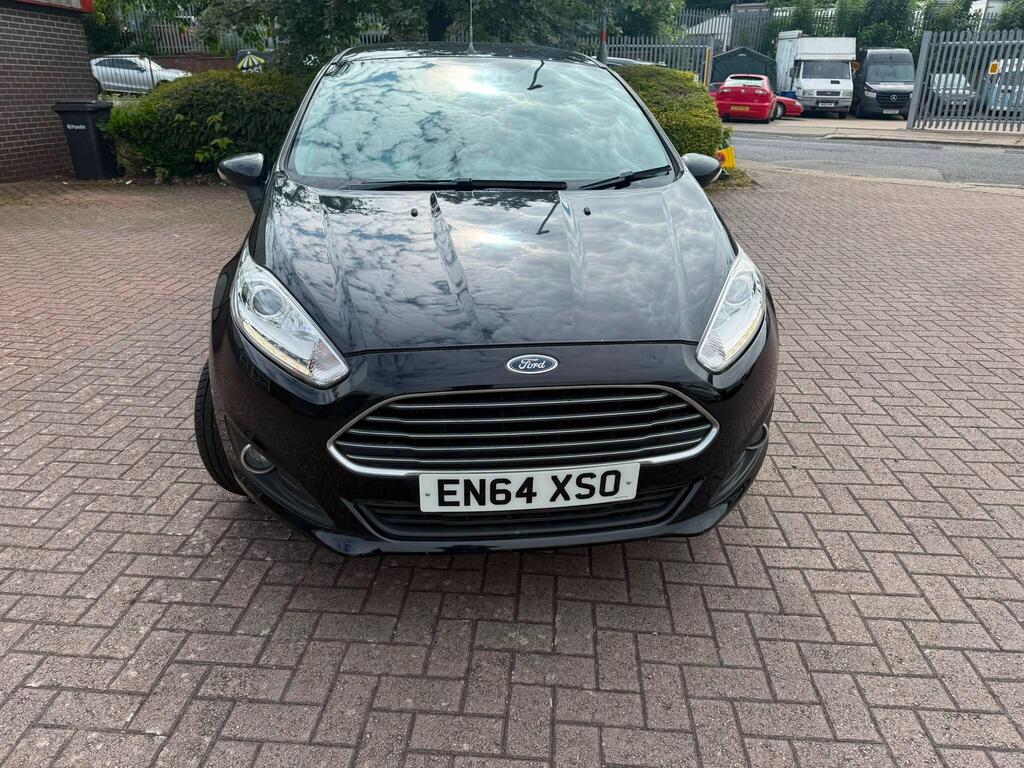 Ford Fiesta Hatchback 1.0T EcoBoost Titanium Euro 5 (s/s) 5dr
