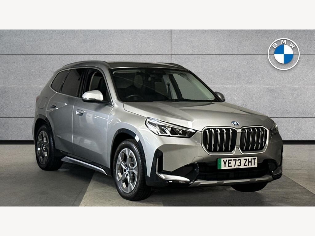 BMW iX1