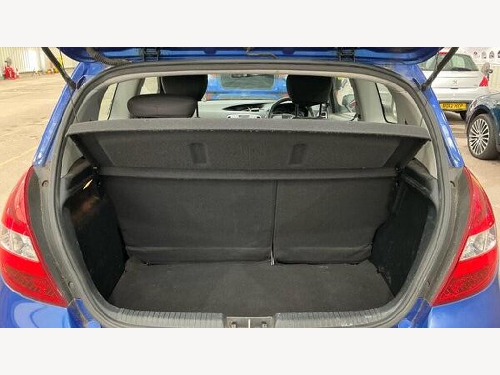 2009 Hyundai i20 thumbnail 13