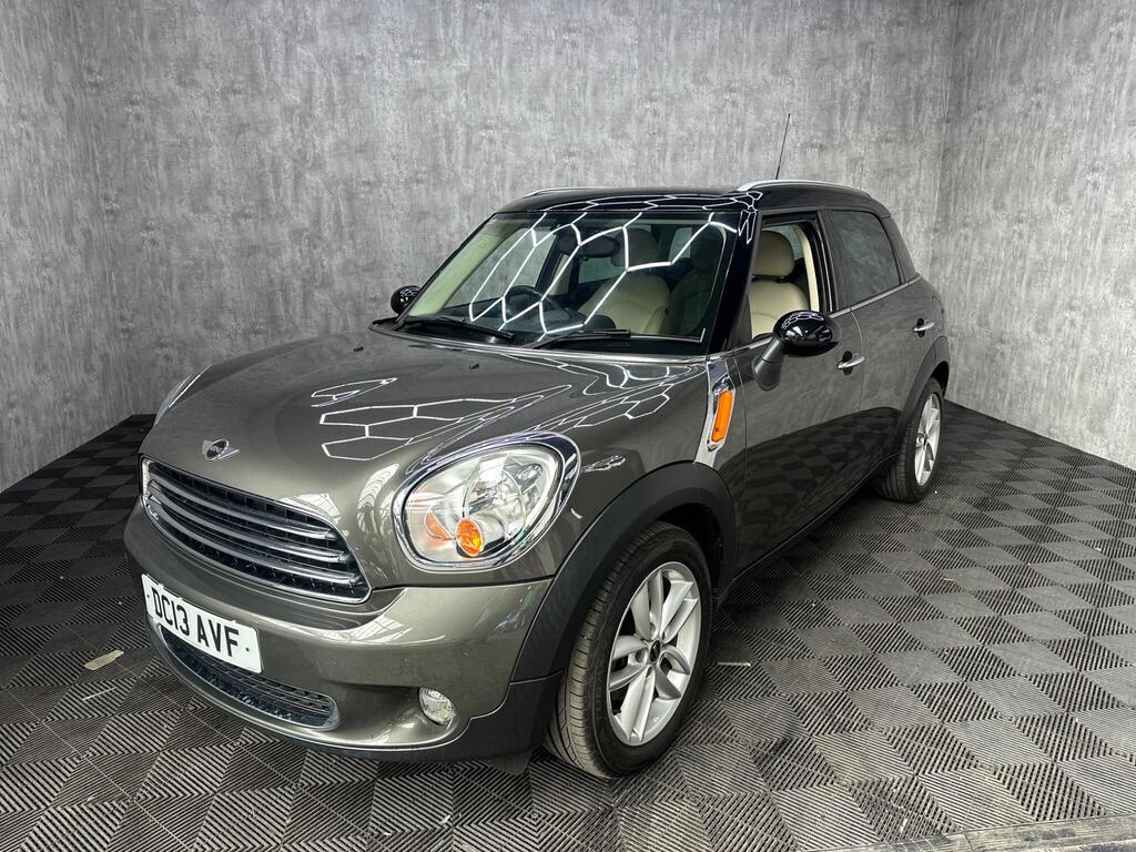 MINI Countryman SUV 2.0 Cooper D Auto Euro 5 5dr