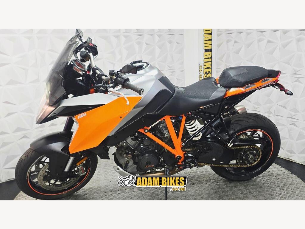 KTM 1290 Super Duke GT