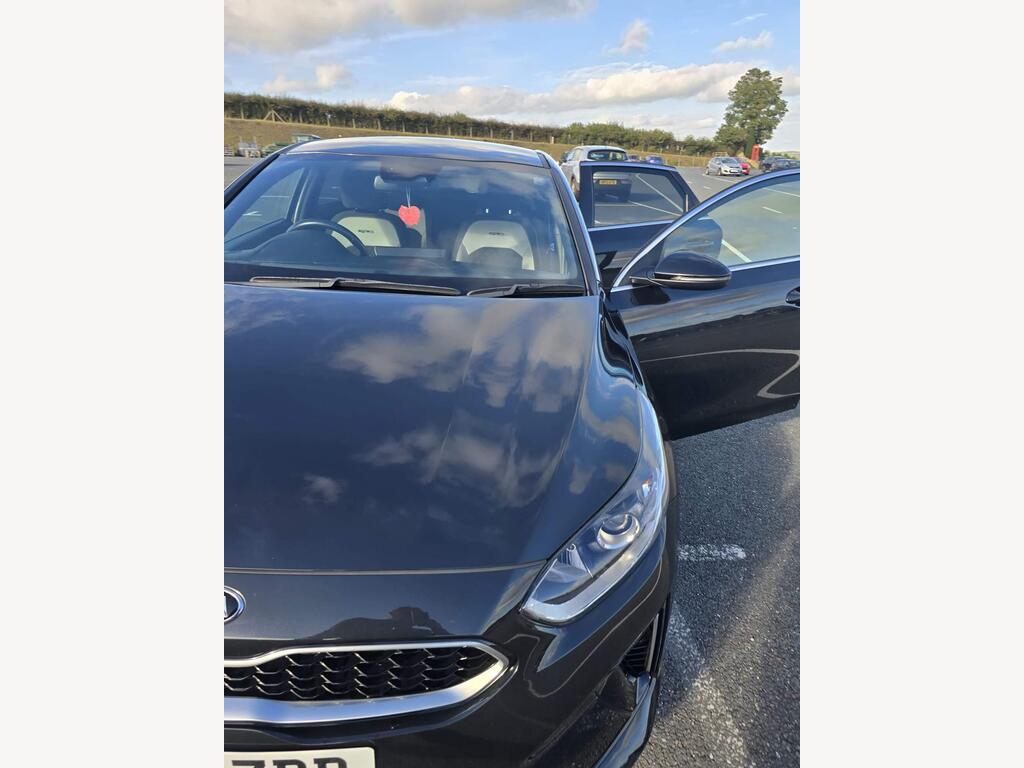 Kia ProCeed