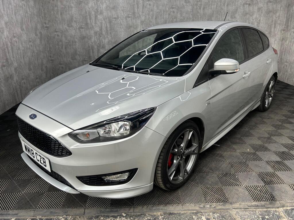 Ford Focus Hatchback 1.0T EcoBoost ST-Line X Euro 6 (s/s) 5dr