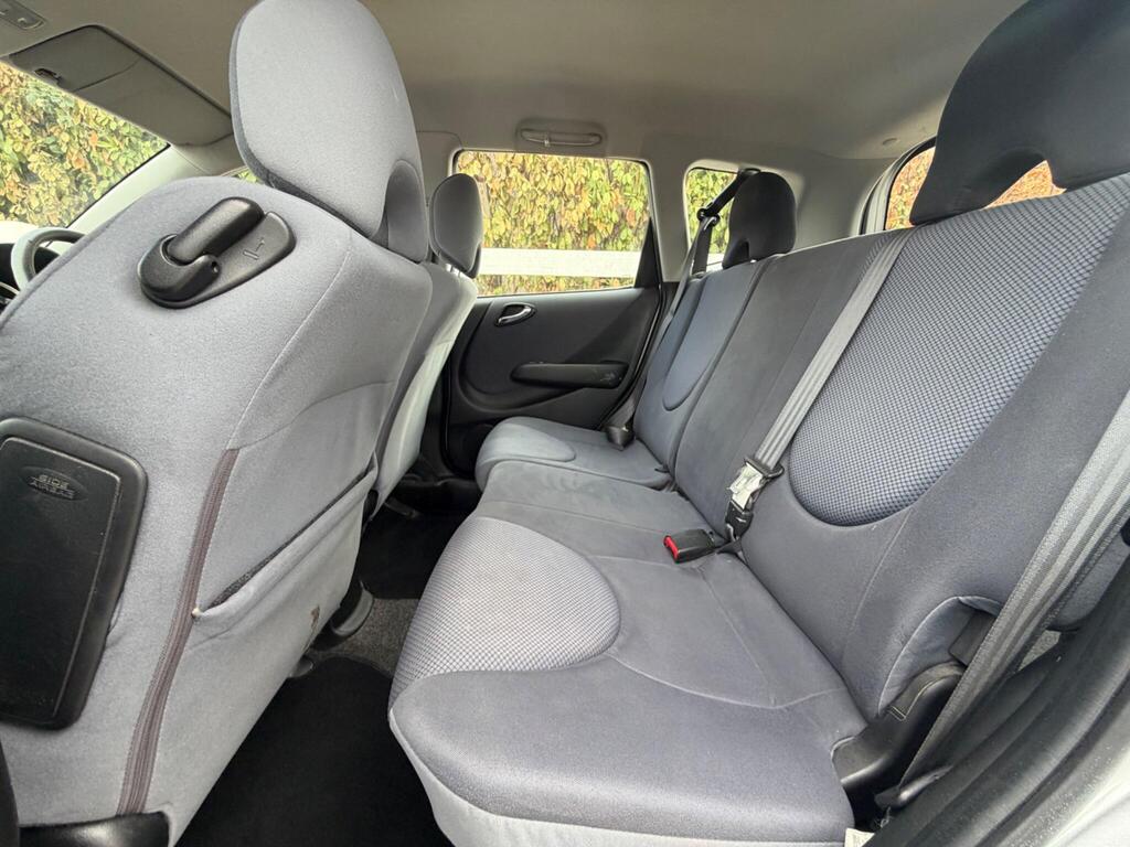 2008 Honda Jazz thumbnail 21
