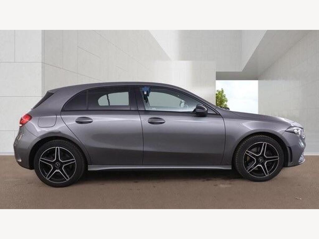 2022 Mercedes-Benz A Class thumbnail 7