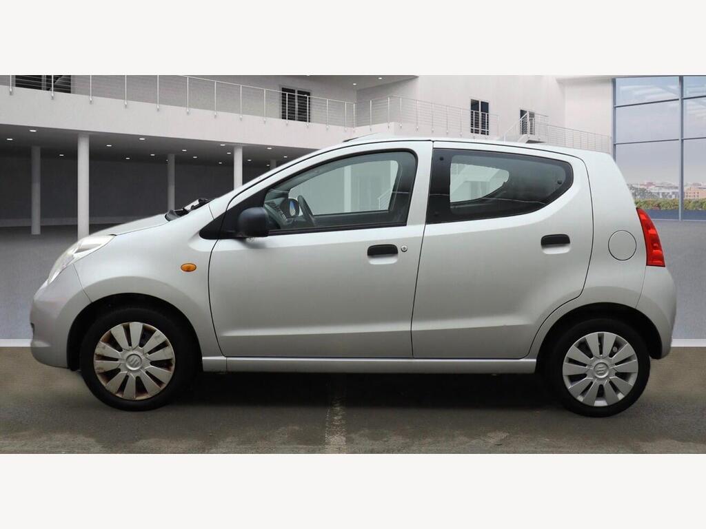 2013 Suzuki Alto thumbnail 4