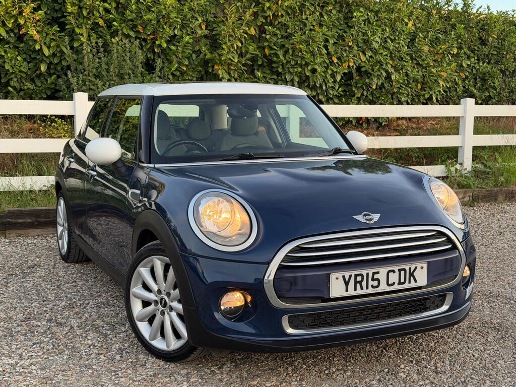 2015 MINI Hatch