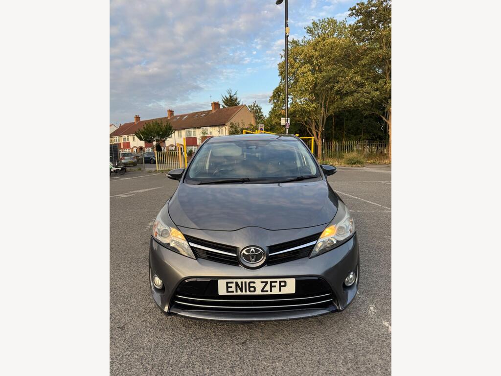 Toyota Verso