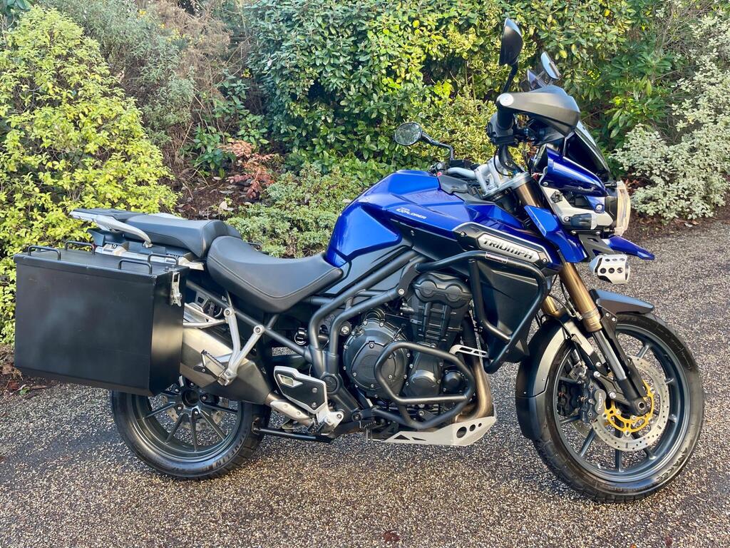 Triumph Explorer Adventure 1215