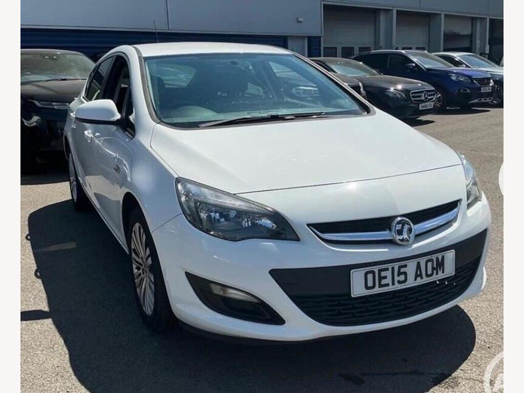 Vauxhall Astra Hatchback 1.4 16v Excite Euro 5 5dr